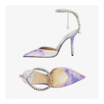 Violet кристална верига заострени сандали на стилет Жена Лято 2023 Пайети кухи прашка ключалката висок ток обувки подарък за жени