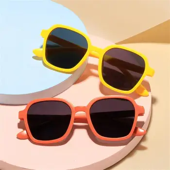 Uv385 Детски слънчеви очила Износоустойчиви очила Пълна рамка Реколта твърди ясни и ярки аксесоари за облекло Ретро слънчеви очила