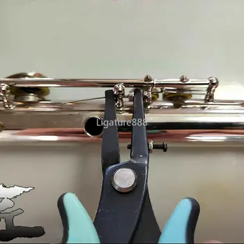 Комплект инструменти за ремонт на саксофонен кларинет - Инструмент за инсталиране на пружина на иглата Ново